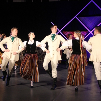 „Jādejo, lai būtu prieks“ Carnikavā - 