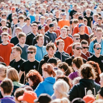 Dancis mēģinājumos Daugavas stadionā - Foto Jurģis Rikveilis