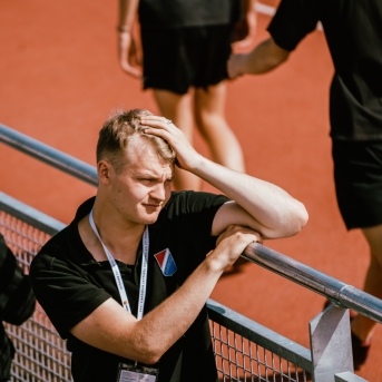Dancis mēģinājumos Daugavas stadionā - Foto Jurģis Rikveilis