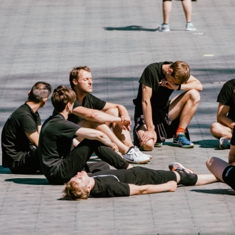 Dancis mēģinājumos Daugavas stadionā - Foto Jurģis Rikveilis