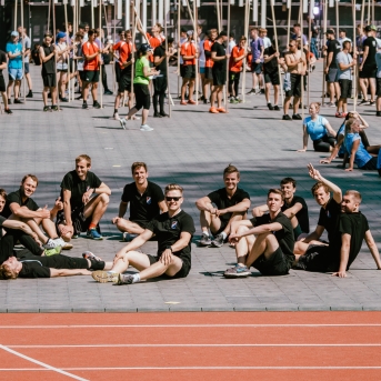 Dancis mēģinājumos Daugavas stadionā - Foto Jurģis Rikveilis