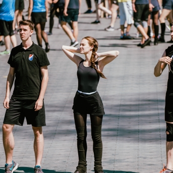 Dancis mēģinājumos Daugavas stadionā - Foto Jurģis Rikveilis