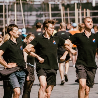 Dancis mēģinājumos Daugavas stadionā - Foto Jurģis Rikveilis