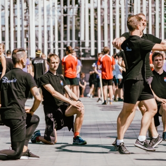Dancis mēģinājumos Daugavas stadionā - Foto Jurģis Rikveilis