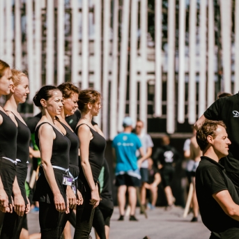 Dancis mēģinājumos Daugavas stadionā - Foto Jurģis Rikveilis