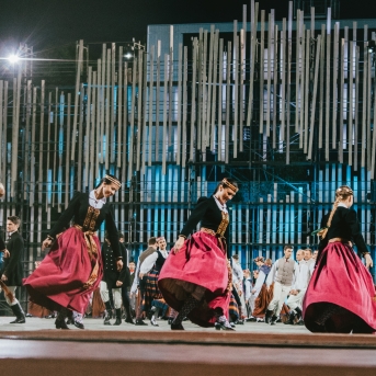 Dancis koncertā Daugavas stadionā - Foto Jurģis Rikveilis & palīgi