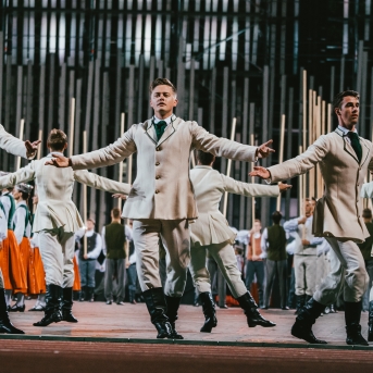 Dancis koncertā Daugavas stadionā - Foto Jurģis Rikveilis & palīgi
