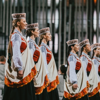 Dancis koncertā Daugavas stadionā - Foto Jurģis Rikveilis & palīgi