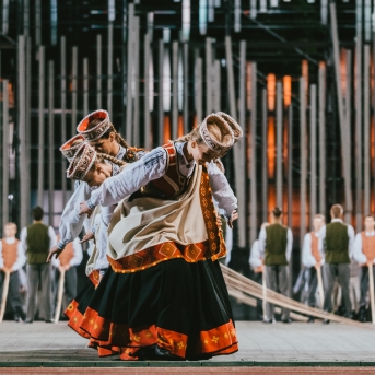 Dancis koncertā Daugavas stadionā - Foto Jurģis Rikveilis & palīgi