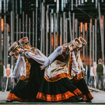 Dancis koncertā Daugavas stadionā - Foto Jurģis Rikveilis & palīgi