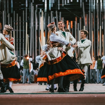 Dancis koncertā Daugavas stadionā - Foto Jurģis Rikveilis & palīgi