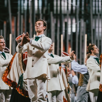 Dancis koncertā Daugavas stadionā - Foto Jurģis Rikveilis & palīgi