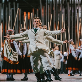 Dancis koncertā Daugavas stadionā - Foto Jurģis Rikveilis & palīgi