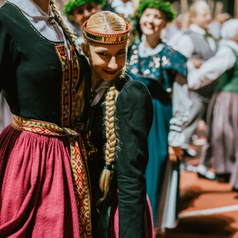 Dancis koncertā Daugavas stadionā - Foto Jurģis Rikveilis & palīgi