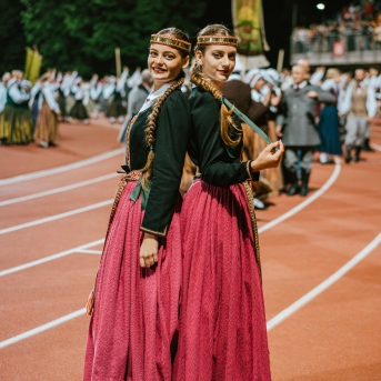 Dancis koncertā Daugavas stadionā - Foto Jurģis Rikveilis & palīgi