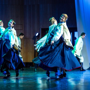 Koncerts RAITI, RAITI RAKSTĀ DEJ’ - Foto: Anna Zvejniece