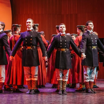 Koncerts RAITI, RAITI RAKSTĀ DEJ’ - Foto: Anna Zvejniece