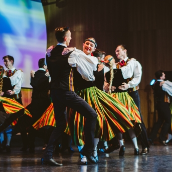 Koncerts RAITI, RAITI RAKSTĀ DEJ’ - Foto: Anna Zvejniece