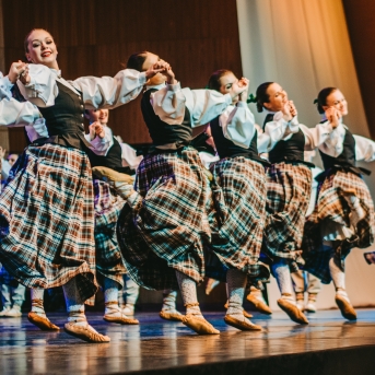 Koncerts RAITI, RAITI RAKSTĀ DEJ’ - Foto: Anna Zvejniece