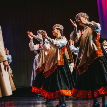 Koncerts RAITI, RAITI RAKSTĀ DEJ’ - Foto: Anna Zvejniece