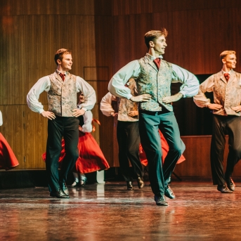 Koncerts RAITI, RAITI RAKSTĀ DEJ’ - Foto: Anna Zvejniece