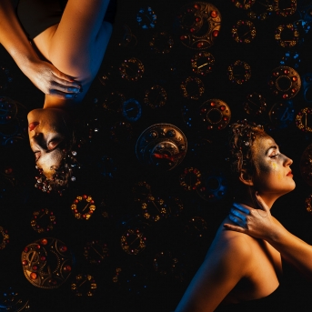 Kalendārs 2020 - Ideja un mākslinieciskais izpildījums: Lauma Šime un Dārta Helēna Pumpure. Foto: Jurģis Rikveilis. 